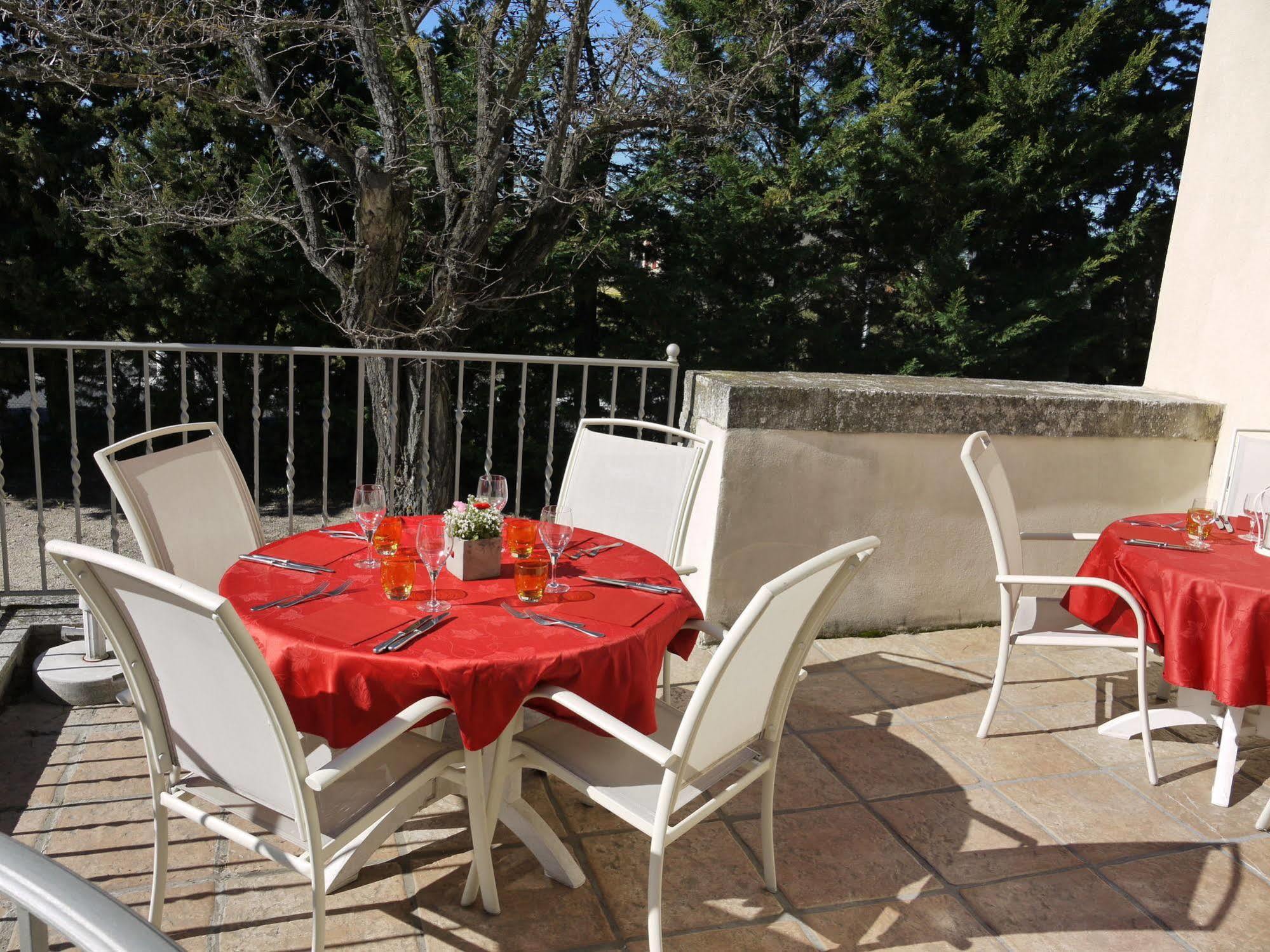 Castel Mireio Bed & Breakfast Cairanne Dış mekan fotoğraf